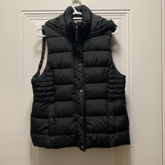 🎯SOLD🎯Extra Warm Navy Vest - Picture 1 of 3
